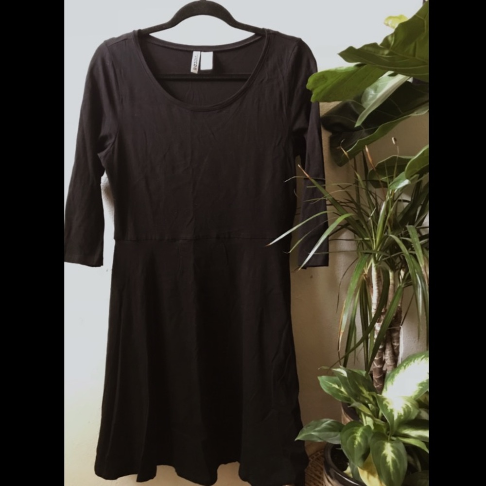 Fit n Flare Long Sleeve Dress